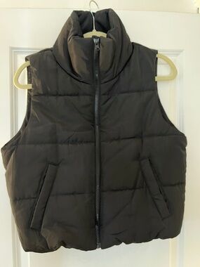Women's Black Quilted Puffer Vest with High Collar